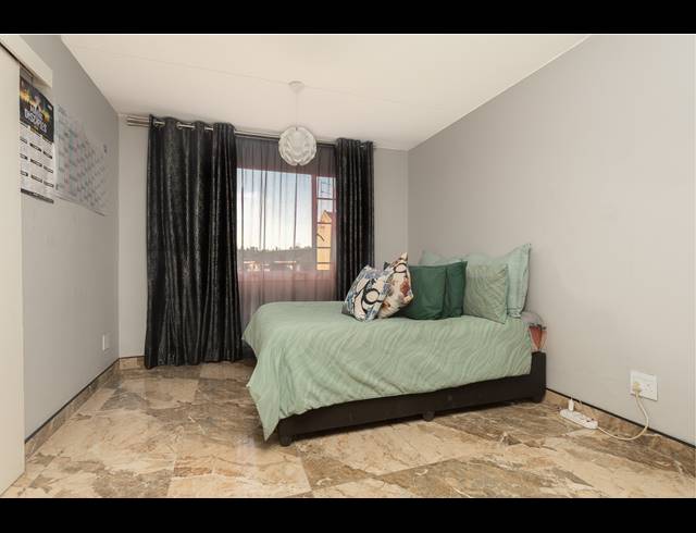 1 BEDROOM TOWNHOUSE FOR SALE IN ALAN MANOR